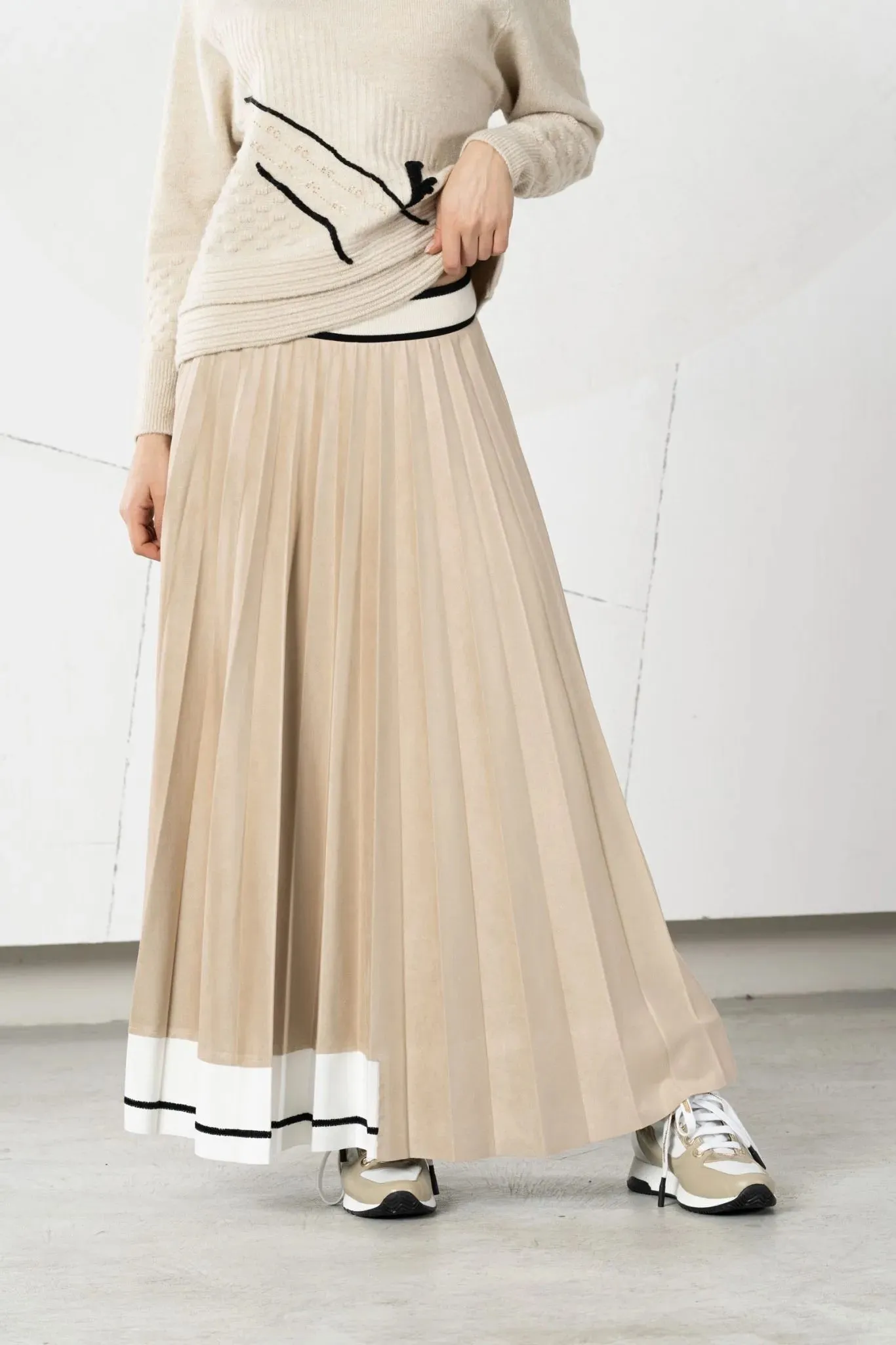 Elisa Cavaletti Beige Skirt