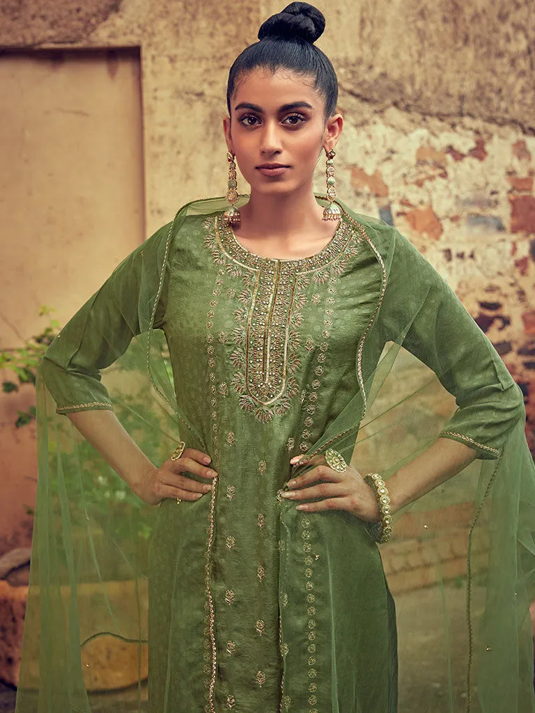 Green Embellished Silk Kurta With Silk Blend Pants And Net Embellished Dupatta