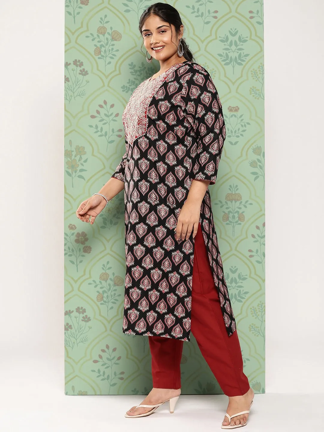 Plus Size Black Ethnic Embroidered Zari Pure Cotton Kurta With Trousers & Dupatta